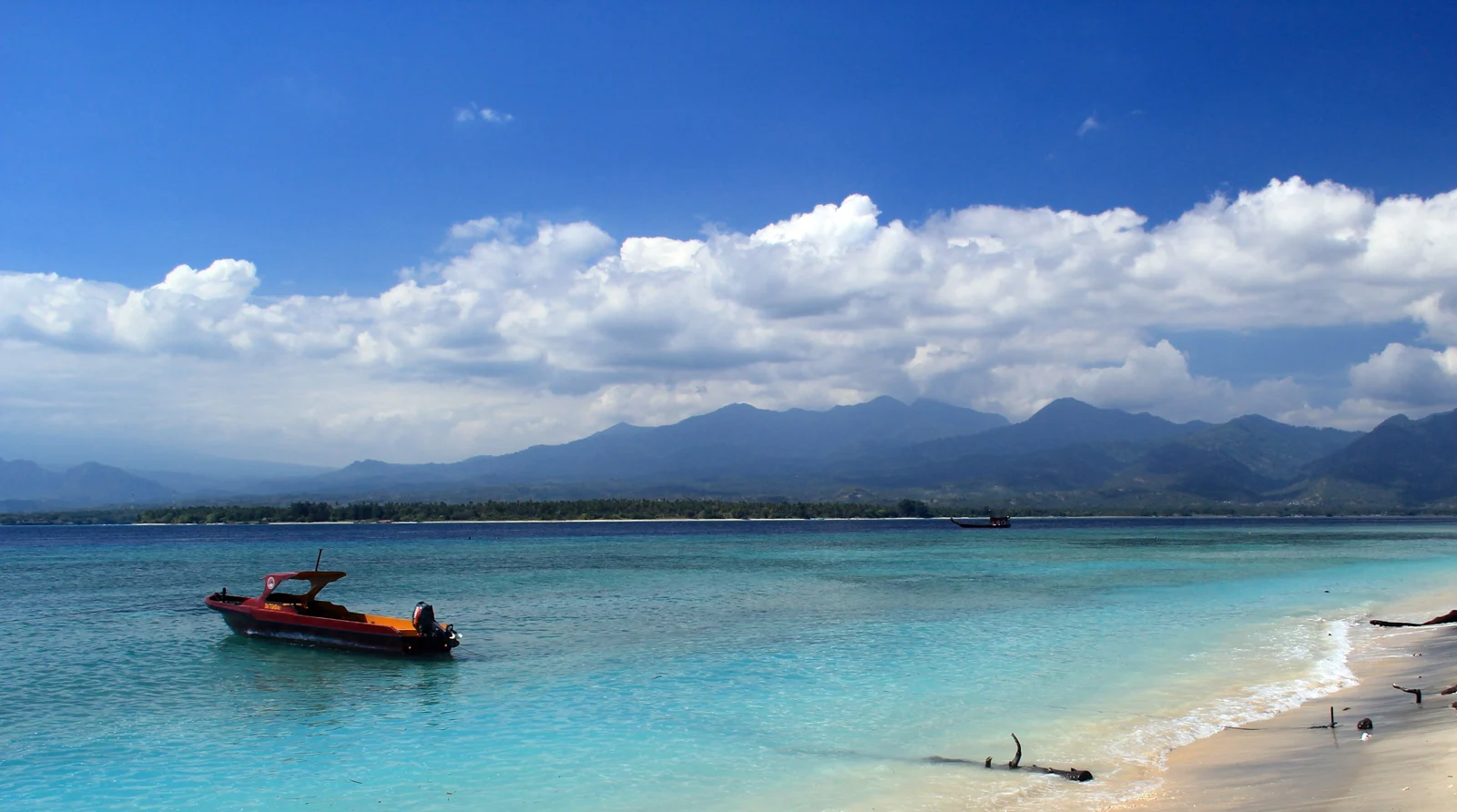 Gili Air’s east coast, looking towards Lombok
